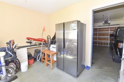 Photo of property in 6 Hogarth Lane, Burnside, Christchurch, 8053