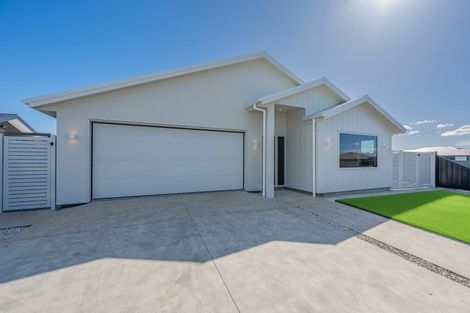 Photo of property in 17 Arihi Crescent, Frimley, 4120