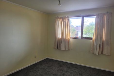 Photo of property in 46 Butterworth Drive, Glendene, Auckland, 0602