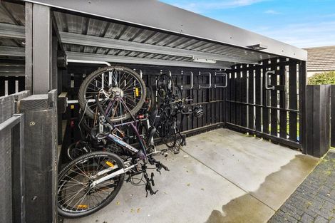 Photo of property in 4/27 Bartlett Street, Riccarton, Christchurch, 8011