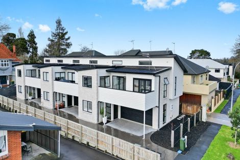 Photo of property in 13u1 Manning Street, Hamilton Central, Hamilton, 3204