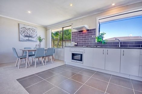 Photo of property in 1/185 Royal Road, Massey, Auckland, 0614