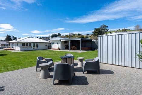 Photo of property in 8 Margate Street, Waihola, Milton, 9073