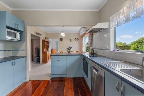 Photo of property in 180 Taupaki Road, Taupaki, Henderson, 0782