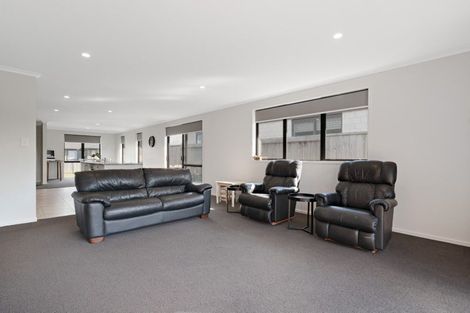 Photo of property in 27 Parkside Mews, Papamoa, 3118