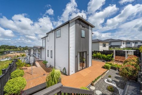 Photo of property in 4 Hapukupuku Avenue, Beachlands, Auckland, 2018