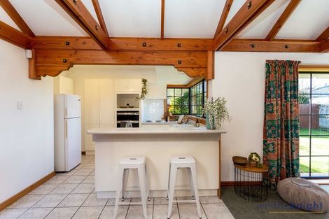 Photo of property in 2/28 Champion Street, Edgeware, Christchurch, 8013