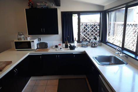 Photo of property in 61 Torrens Road, Hillmorton, Christchurch, 8024