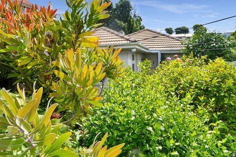 Photo of property in 12 Ure Street, South Hill, Oamaru, 9400