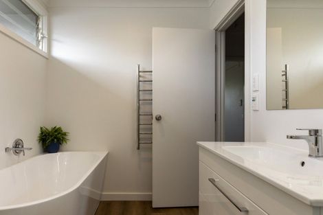 Photo of property in 28 Matipo Street, Taupo, 3330