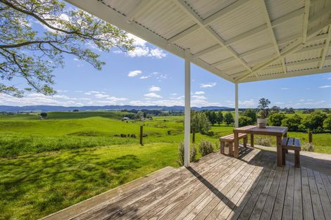 Photo of property in 332 Harwoods Road, Tapapa, Tirau, 3485