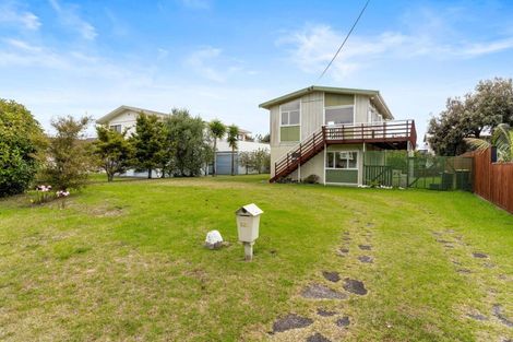 Photo of property in 528 Otahu Road, Whangamata, 3620