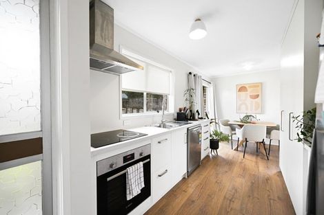 Photo of property in 9 Newcastle Road, Dinsdale, Hamilton, 3204