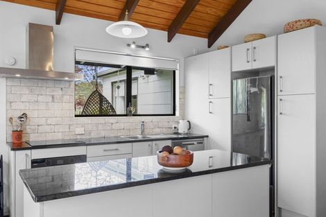 Photo of property in 19 Thames Street, Welbourn, New Plymouth, 4310