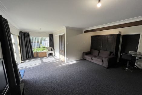 Photo of property in 1/52b Pleasant Road, Glen Eden, Auckland, 0602