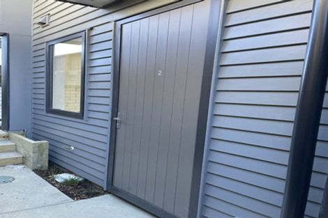 Photo of property in 62u2 Spenmoor Street, Newlands, Wellington, 6037