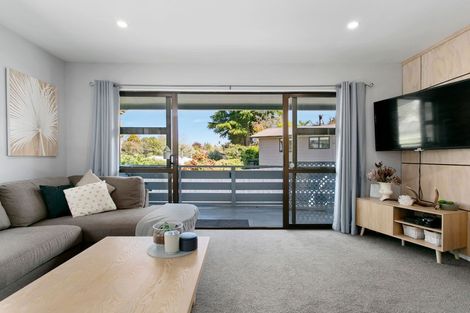 Photo of property in 90 Taharepa Road, Hilltop, Taupo, 3330