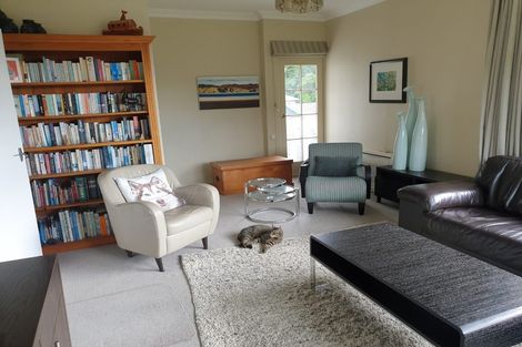 Photo of property in 12 The Rigi, Northland, Wellington, 6012
