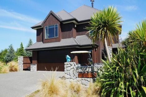 Photo of property in 240 Coleridge Road, Windwhistle, Hororata, 7572