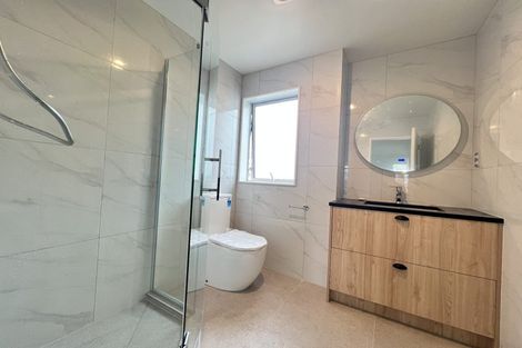 Photo of property in 7 Paretao Street, Massey, 0614