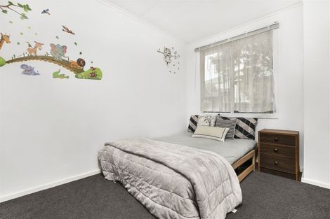 Photo of property in 15 Birdwood Road, Pukekohe, 2120