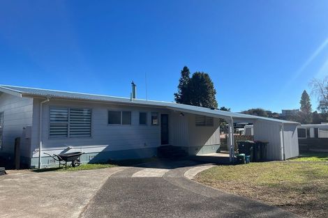 Photo of property in 115 Sutherland Road, Brookfield, Tauranga, 3110