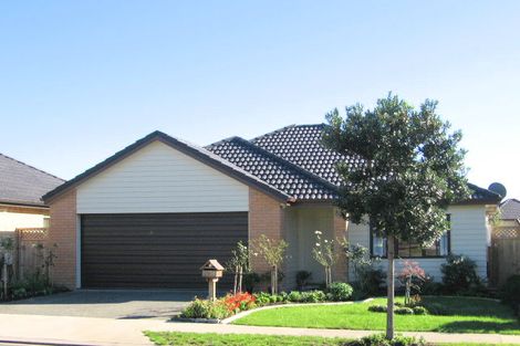 Photo of property in 30 Espalier Drive, Henderson, Auckland, 0612