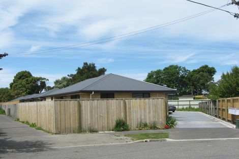 Photo of property in 2/13 Hobson Street, Woolston, Christchurch, 8023