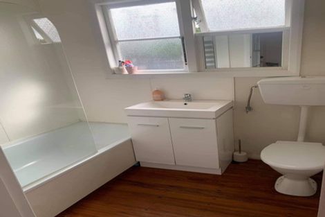 Photo of property in 50 Jellicoe Drive, Hamilton East, Hamilton, 3216