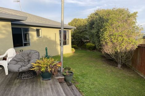 Photo of property in 81 Parnell Heights, Kelvin Grove, Palmerston North, 4414