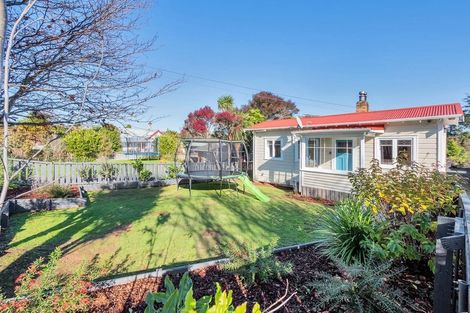 Photo of property in 68 Prospect Terrace, Pukekohe, 2120