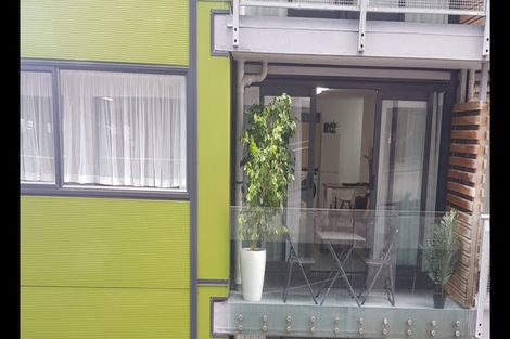 Photo of property in Dual Apartments, 203/142u Vivian Street, Te Aro, Wellington, 6011
