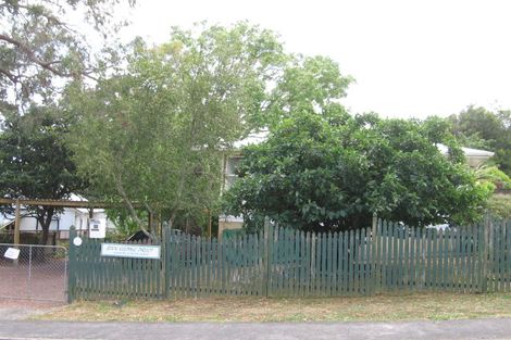 Photo of property in 29 Melba Street, Beach Haven, Auckland, 0626