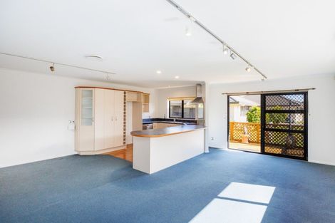 Photo of property in 31-33 Oak Crescent, Ashhurst, 4810