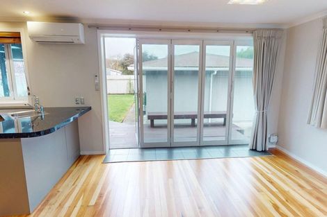 Photo of property in 7 Raglan Avenue, Cloverlea, Palmerston North, 4412