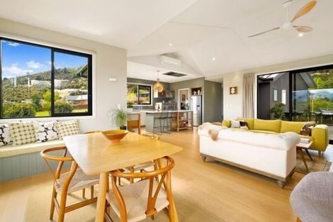 Photo of property in 12 Hidden Hills Drive, Wanaka, 9305