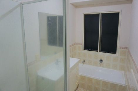 Photo of property in 7 Mullagh Place, East Tamaki Heights, Auckland, 2016