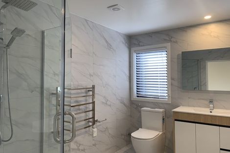 Photo of property in 28 Paina Crescent, Massey, Auckland, 0614