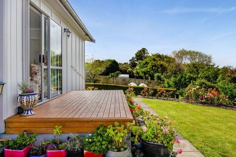 Photo of property in 14 Ropata Street, Hawera, 4610