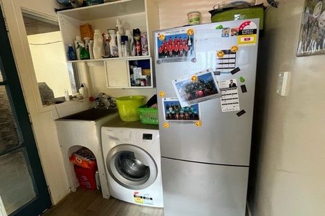 Photo of property in 16 Richard Road, Mangere, Auckland, 2022