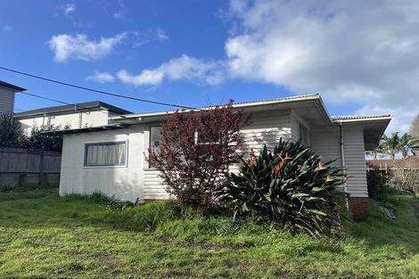 Photo of property in 23 Waterloo Road, Milford, Auckland, 0620