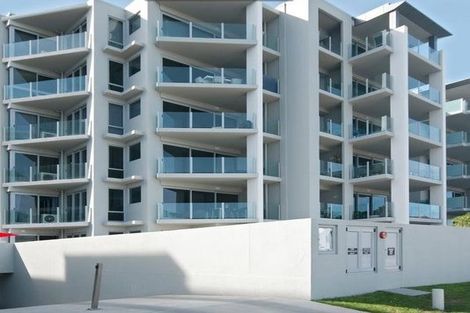 Photo of property in 2b4/29 Maunganui Road, Mount Maunganui, 3116
