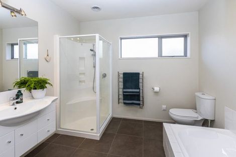 Photo of property in 21 Mistral Road, Northwood, Christchurch, 8051