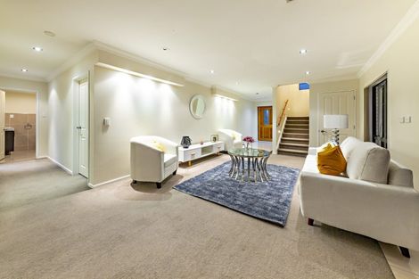 Photo of property in 10 Manning Rise, Flat Bush, Auckland, 2019