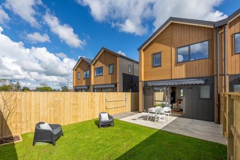 Photo of property in 33 Hampshire Lane, Karaka, 2580
