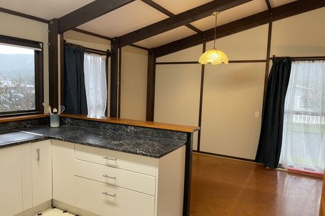 Photo of property in 6 Manurewa Grove, Wainuiomata, Lower Hutt, 5014