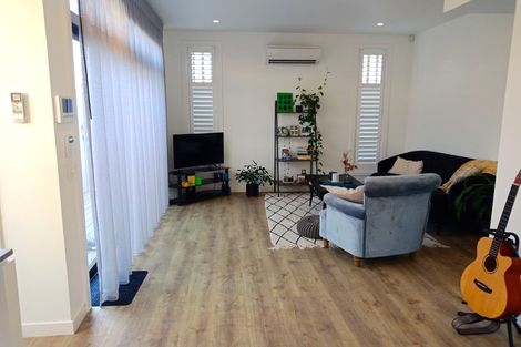 Photo of property in 82d Wallace Street, Mount Cook, Wellington, 6021