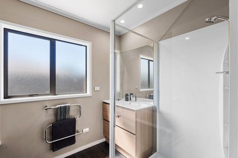 Photo of property in 11 Lewis Way, Poraiti, Napier, 4112