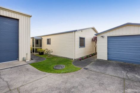 Photo of property in 106 Smart Road, Glen Avon, New Plymouth, 4312