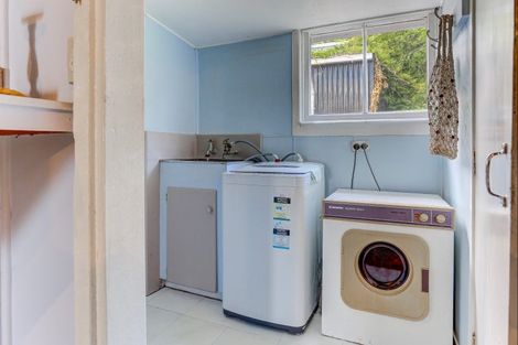Photo of property in 49 Smith Street, Waverley, 4510